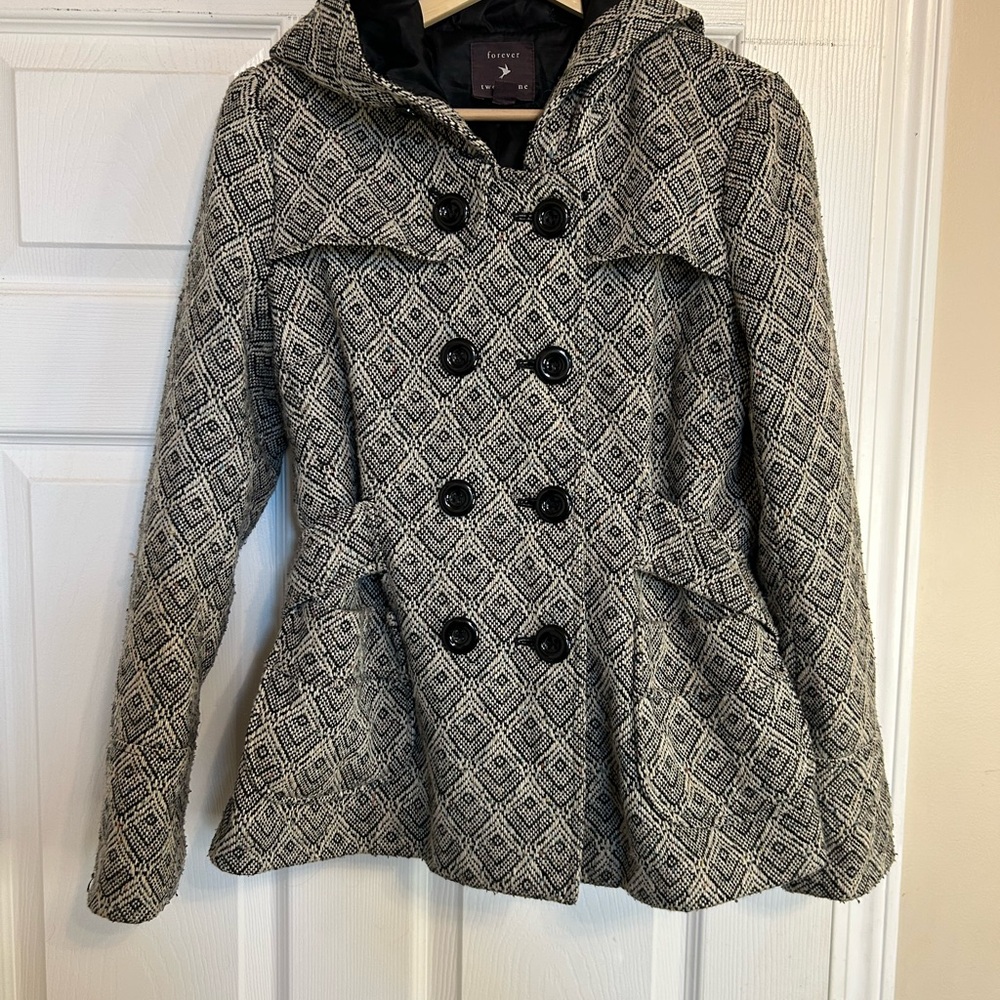 Forever 21 Black and White Patterned PeaCoat